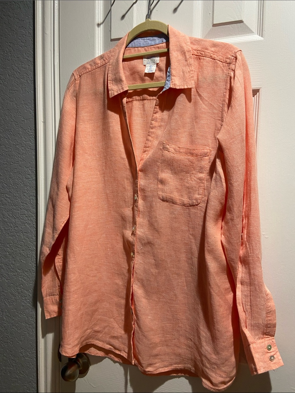 Sigrid Olsen 100 % linen Coral Orange Button-Down Linen Shirt - Picture 2 of 5